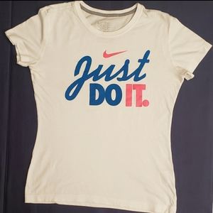 Nike Just Do It  T-Shirt, Size M